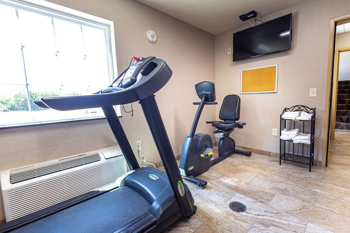 Cobblestone Inn & Suites – Big Lake