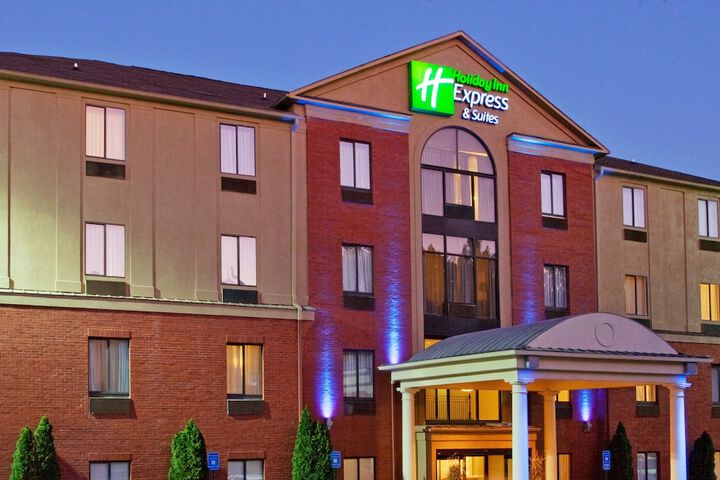 Hotel 11 of 81