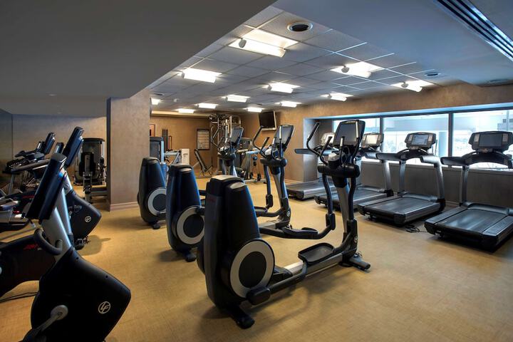Hyatt Regency Pittsburgh International Airport