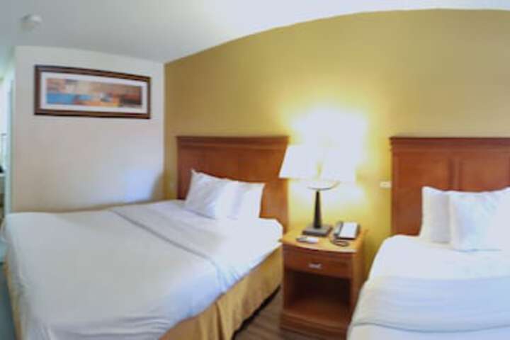 Room 18 of 26
