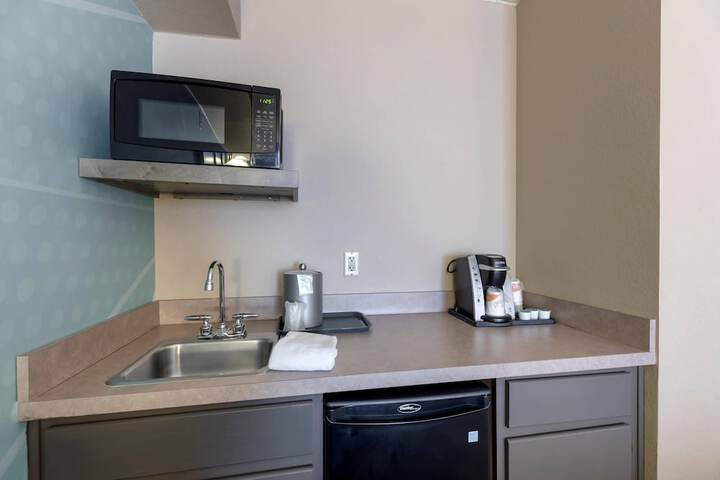 Comfort Inn & Suites Boulder