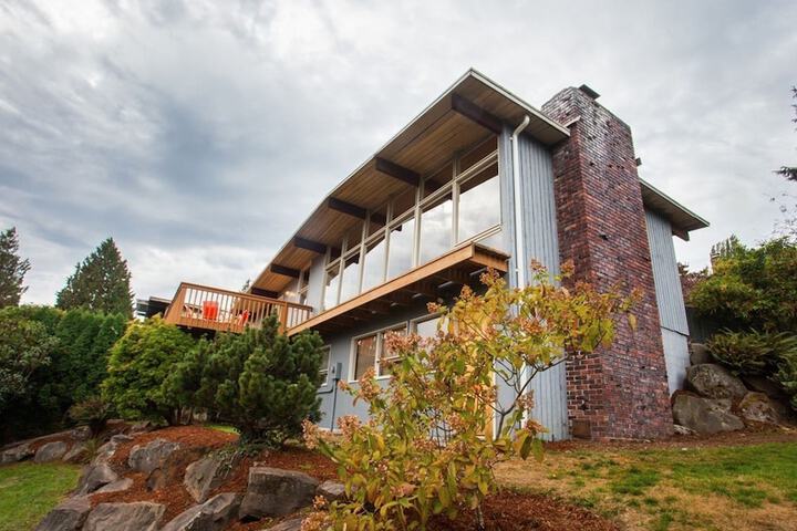 Seattle Vacation Home - Lake Forest Park