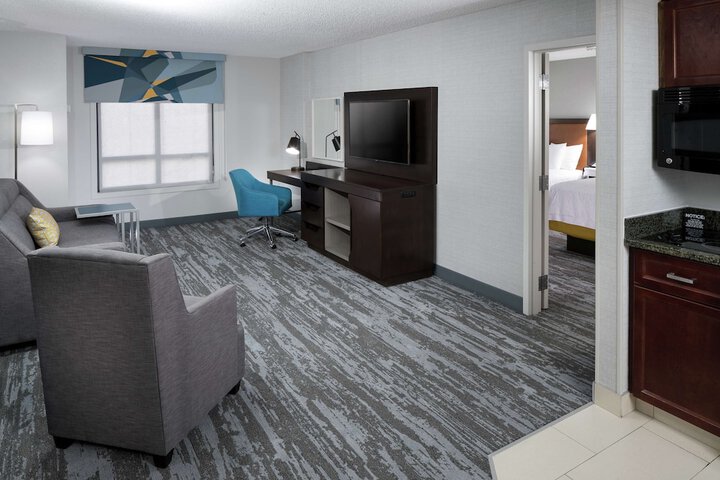 Hampton Inn & Suites Memphis-Beale Street