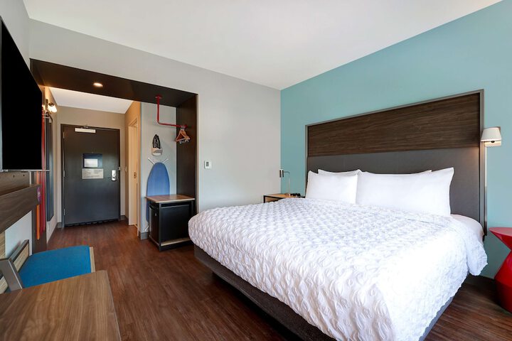 Room 38 of 52