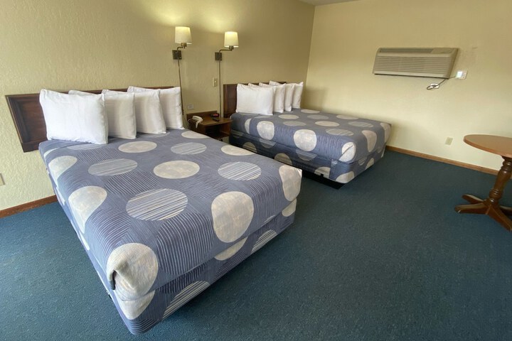 Waterway Inn