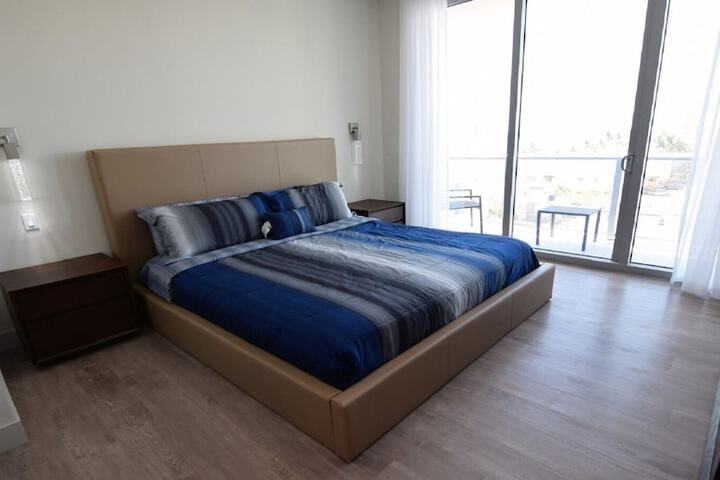 Room 13 of 24