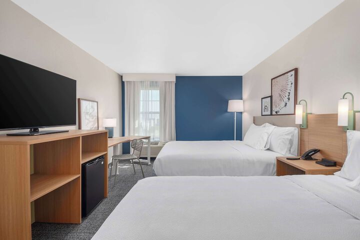 Room 44 of 59