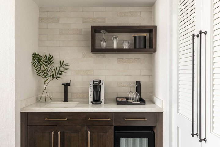 Mills House Charleston Curio Collection by Hilton