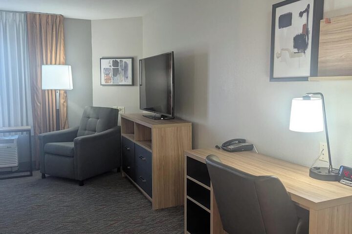 Room 45 of 68