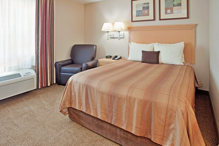 Room 14 of 23