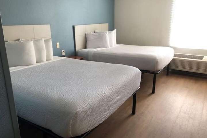 Room 12 of 15