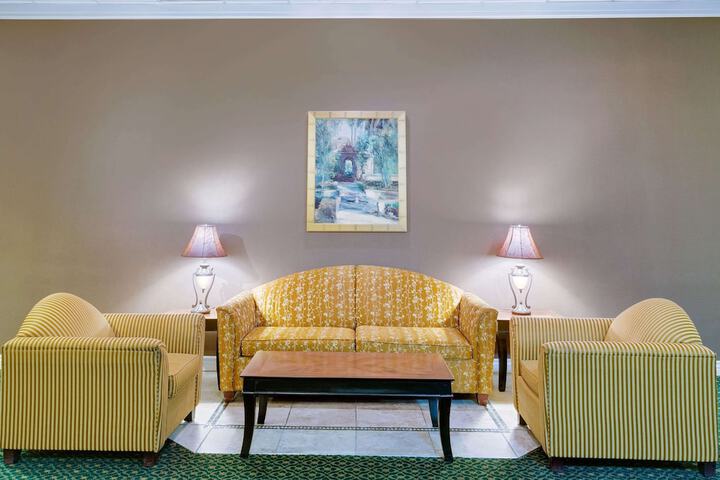 Hotel Interior 8 of 26