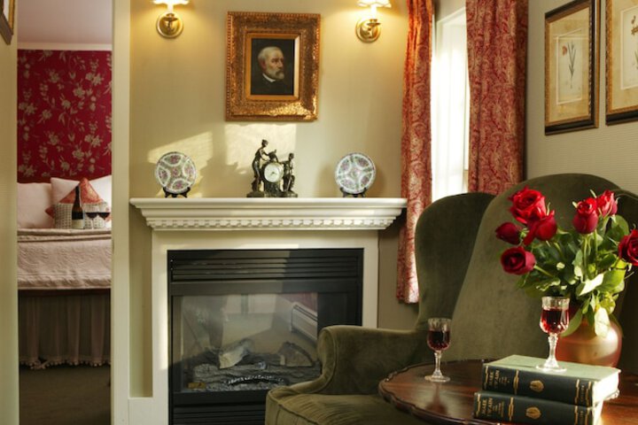 Room 22 of 73