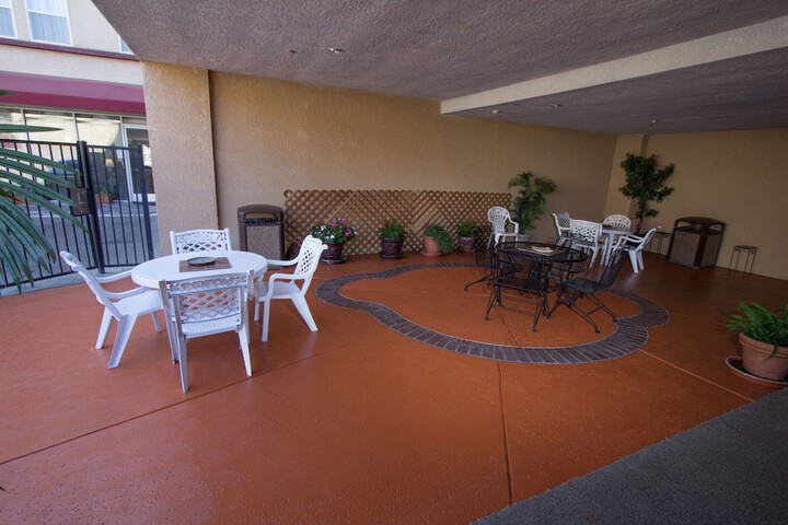 Terrace/Patio 28 of 30