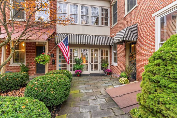 The Londonderry Inn