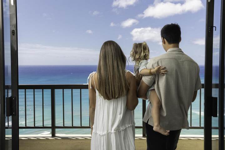 Hyatt Regency Waikiki Beach Resort & Spa