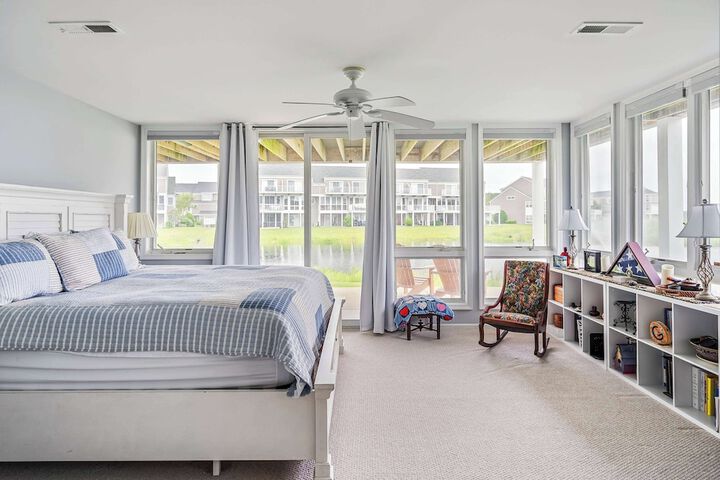 Whale of a Time Waterfront Stay for 10 With Resort-style Amenities