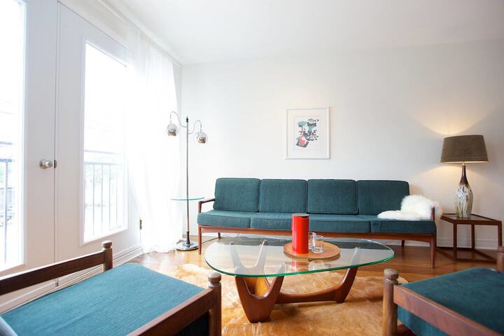 Room 4 of 15