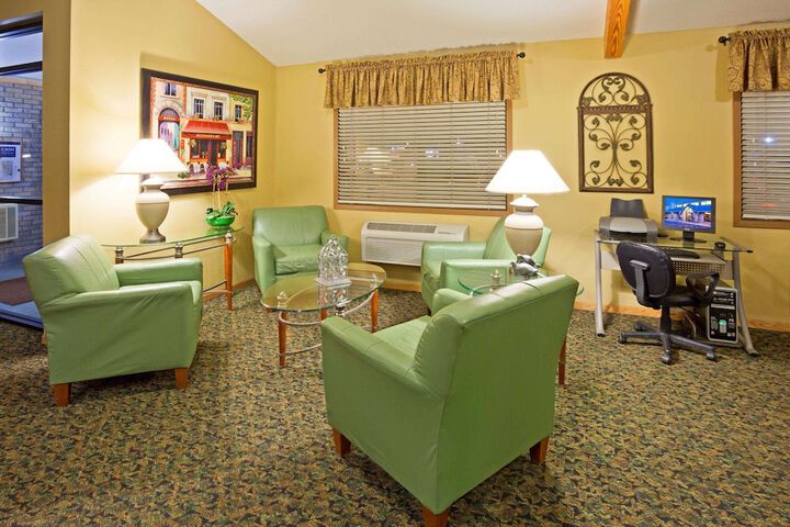 Hotel Interior 6 of 19