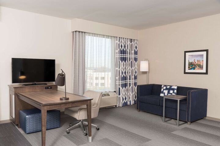 Room 10 of 41