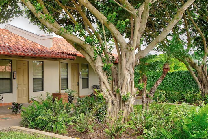 The Bungalows on Shary Mission-McAllen