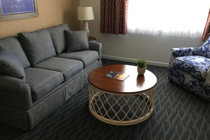 The Avenue Inn and Spa
