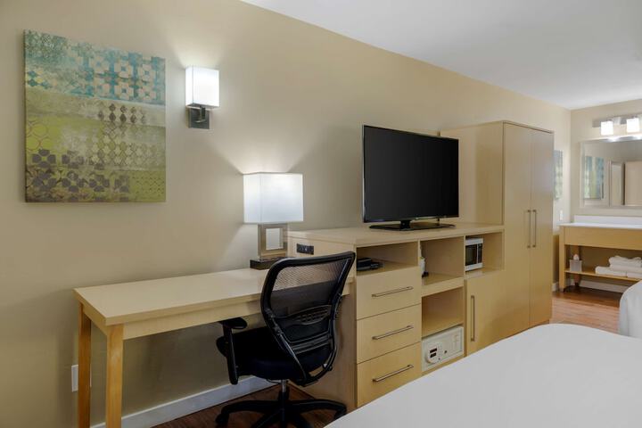 Room 38 of 59