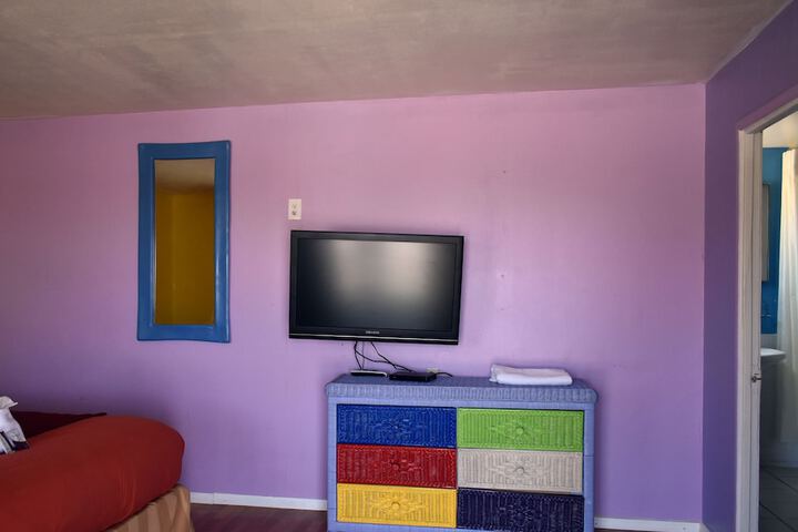Room 42 of 47