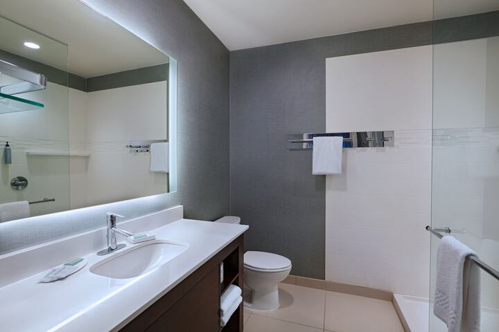 Room 20 of 39