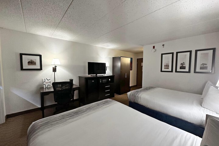 AmericInn by Wyndham Menominee