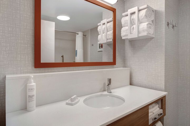 Hampton Inn Anderson / Alliance Business Park