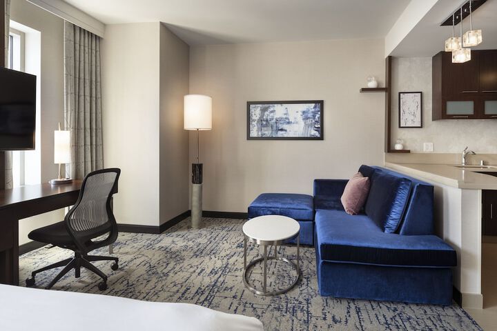 Room 34 of 53
