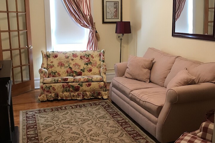 Room 48 of 62