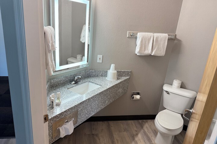 Baymont by Wyndham Athens TN