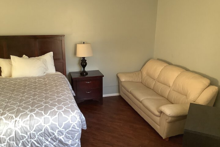 Room 21 of 42