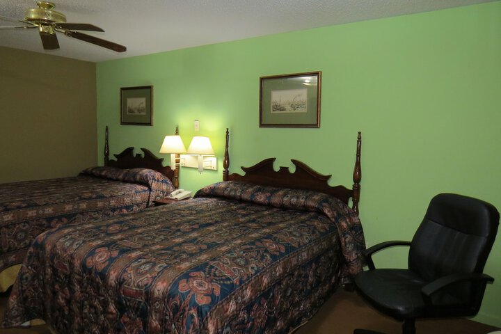 First Western Inn Caseyville
