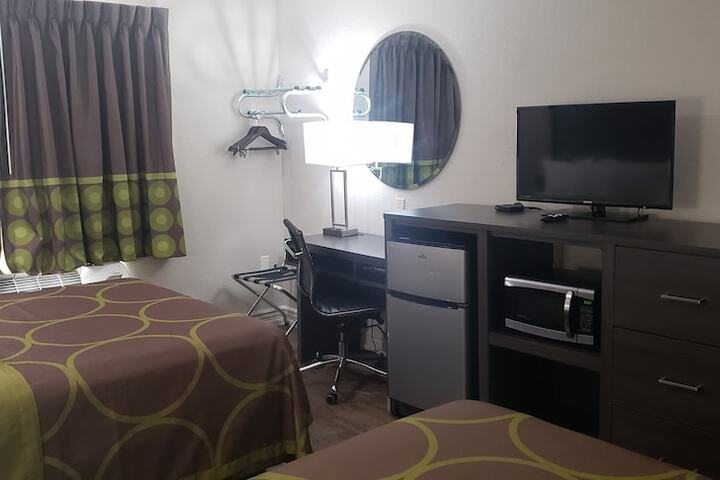 Super 8 by Wyndham Goodyear / Phoenix Area