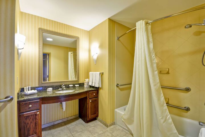 Room 20 of 38