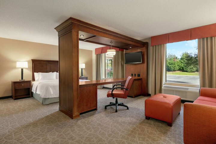 Room 20 of 33