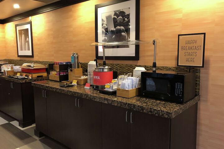 Breakfast/Coffee Service 47 of 54