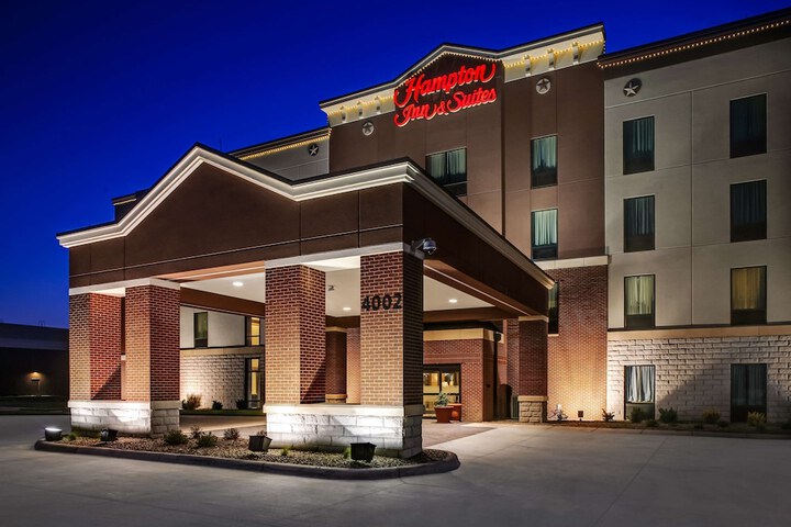 Hotel 2 of 65