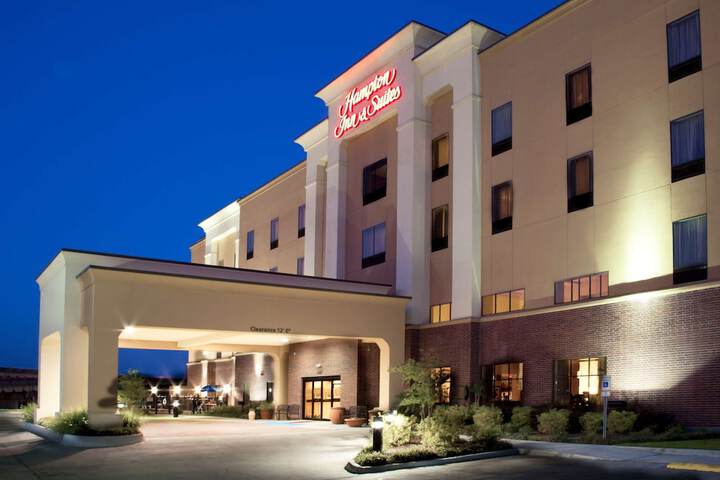 Hotel 4 of 65