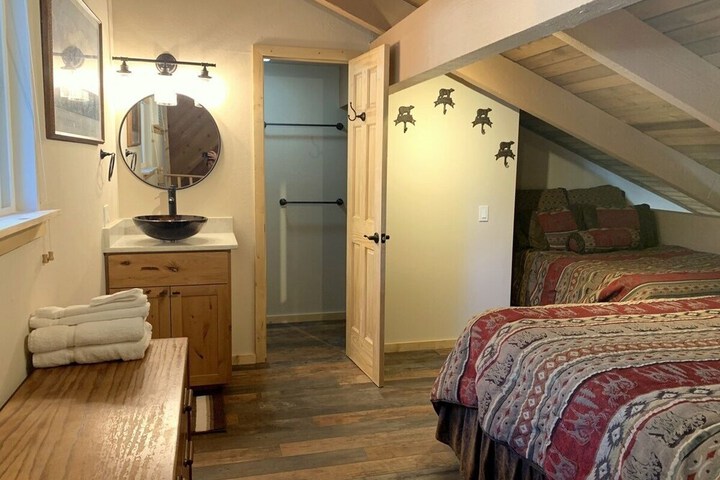 Room 19 of 41
