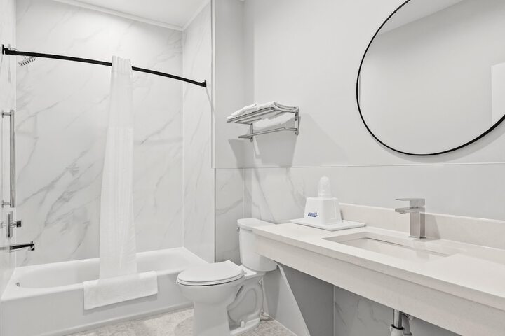 Americas Best Value Inn & Suites Tomball Grand Parkway