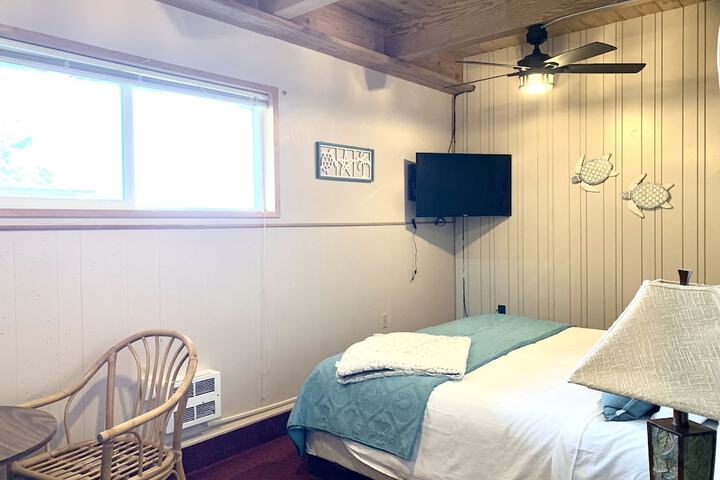 Room 64 of 135