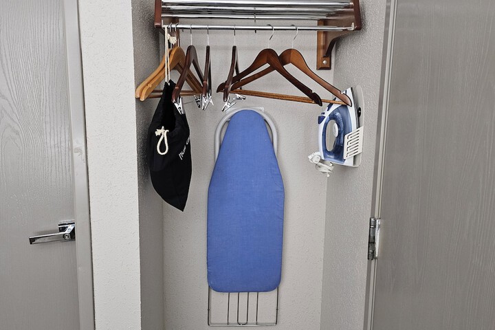 Room 11 of 41