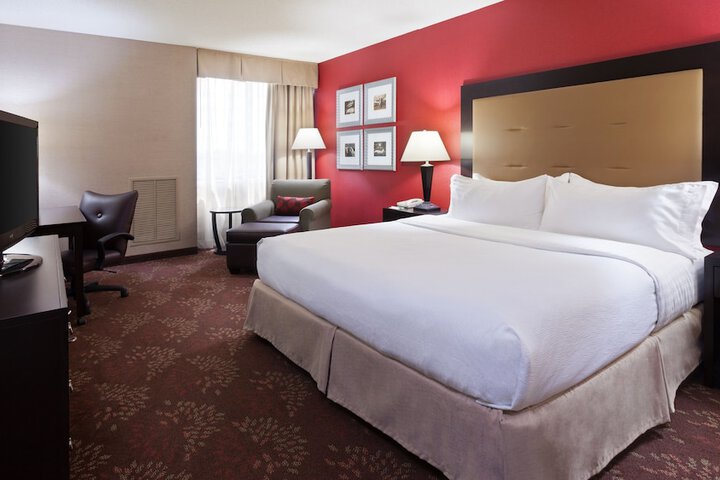 Holiday Inn Cincinnati Airport by IHG