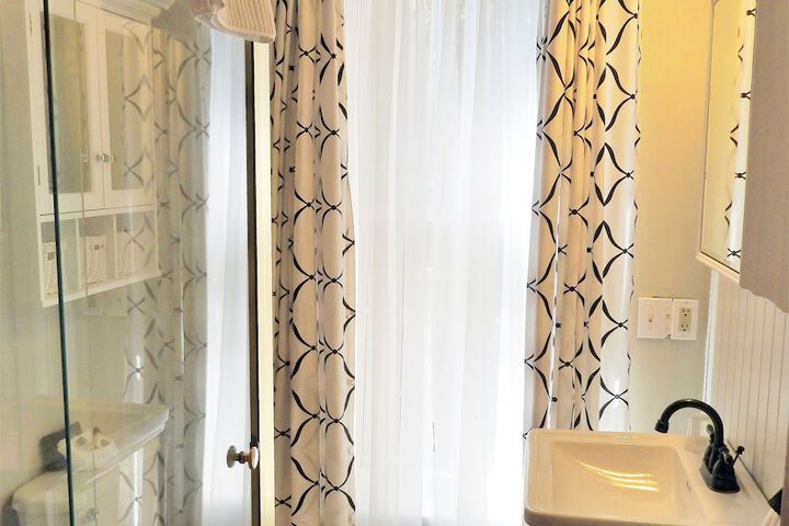 Champaign Garden Inn