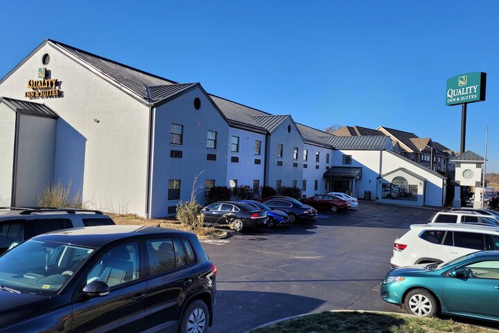 Hotel 3 of 41