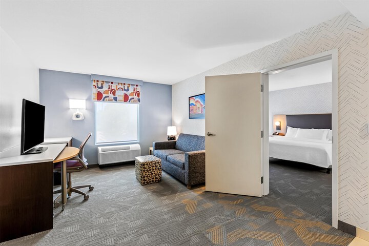 Home2 Suites by Hilton Youngstown West / Austintown